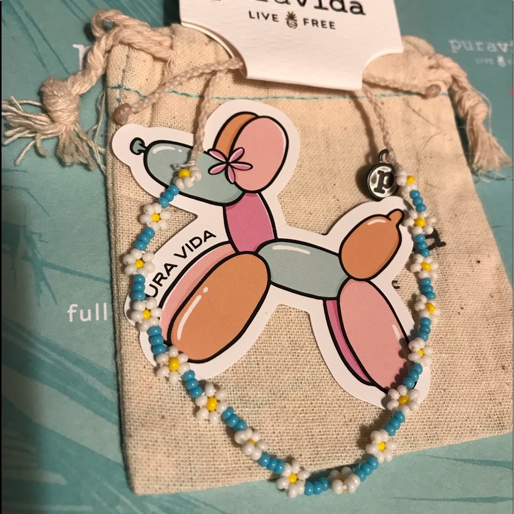 Pura Vida Sead Bead Daisy Bracelet!